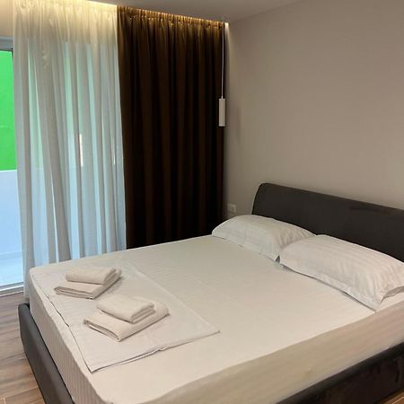 Tirana Central Stay Exterior foto