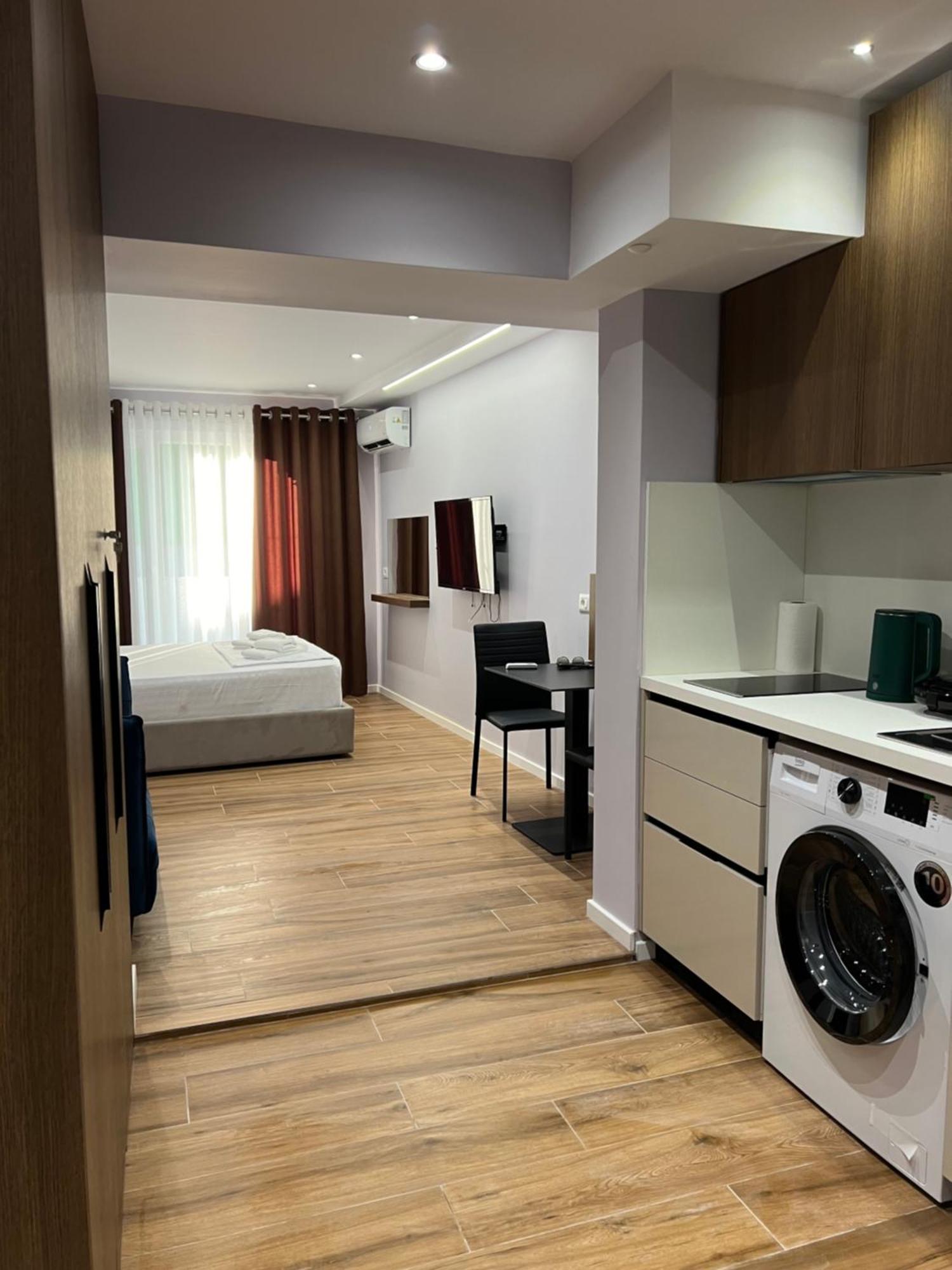 Tirana Central Stay Exterior foto